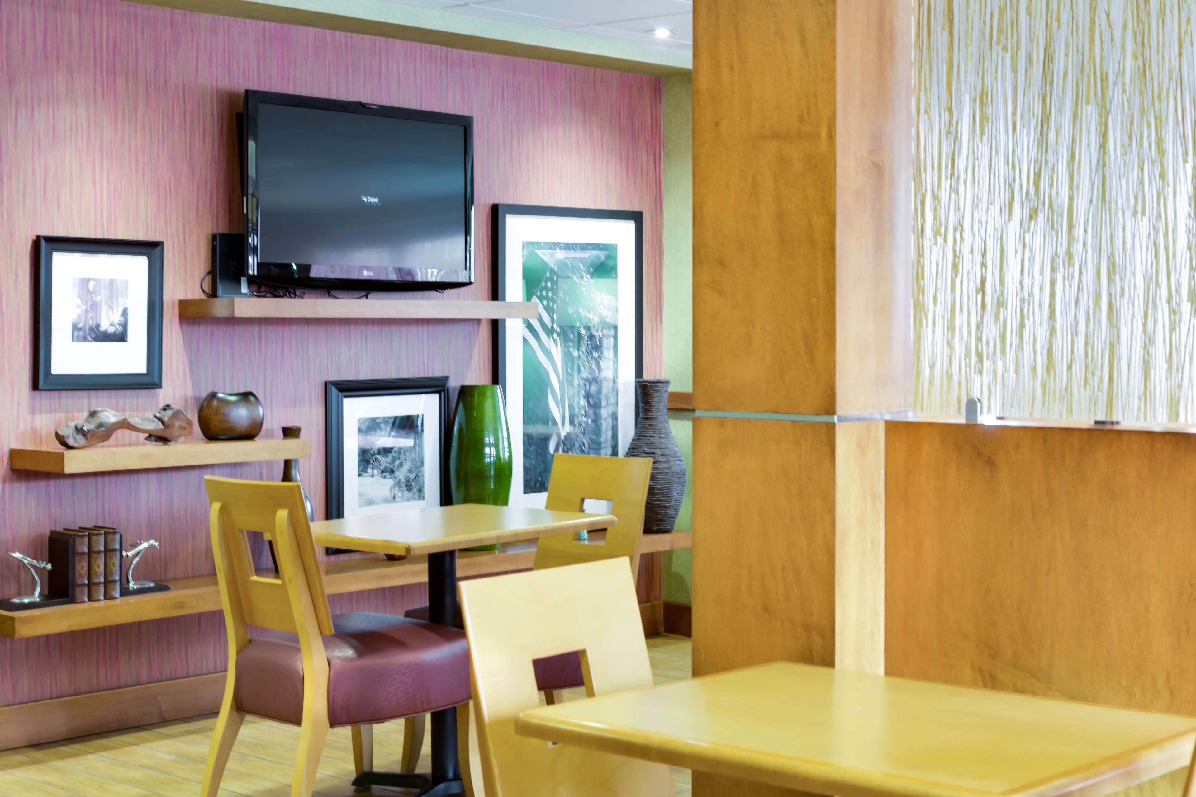 Hampton Inn Harrisonburg - University Eksteriør bilde